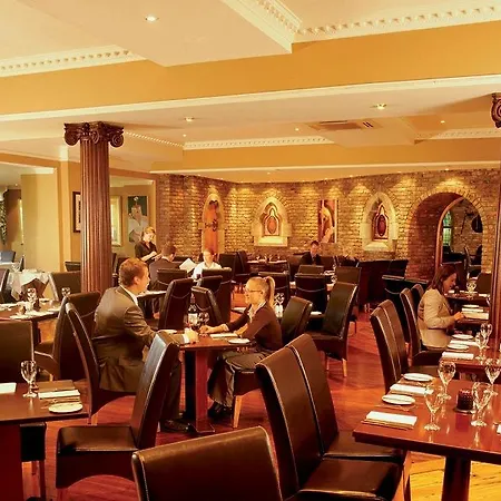 Citywest Hotel 4*