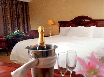 Citywest 4*