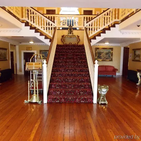 Hotel Citywest 4*
