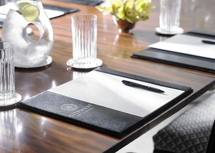 Citywest Отель 4*